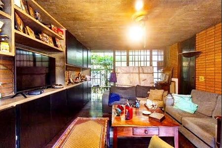 Casa à venda com 5 quartos, 710m² em Alto de Pinheiros, São Paulo