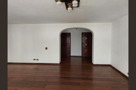 Apartamento à venda com 3 quartos, 242m² em Jardins, São Paulo