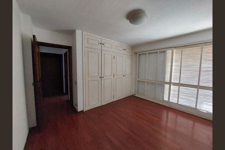 Apartamento à venda com 3 quartos, 242m² em Jardins, São Paulo