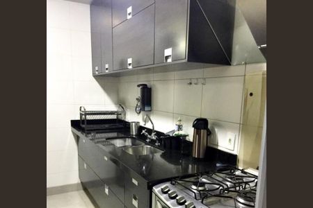 Apartamento à venda com 3 quartos, 201m² em Sumaré, São Paulo