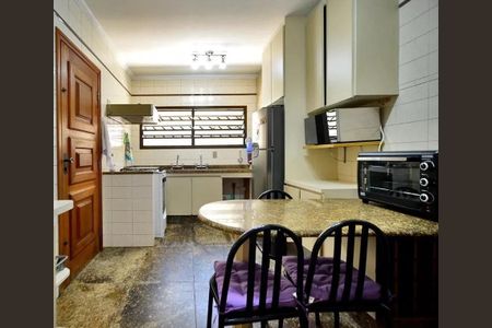 Casa à venda com 3 quartos, 219m² em Lapa, São Paulo