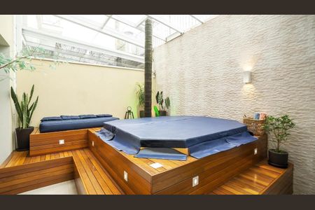 Casa de condomínio à venda com 450m², 4 quartos e 4 vagas