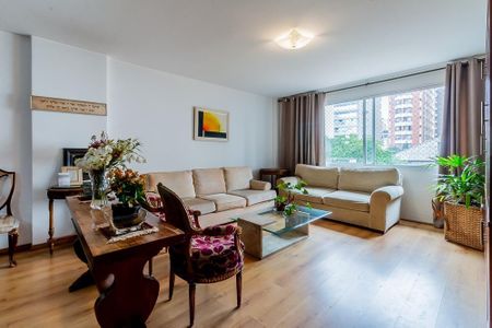 Apartamento à venda com 3 quartos, 155m² em Santa Cecilia, São Paulo
