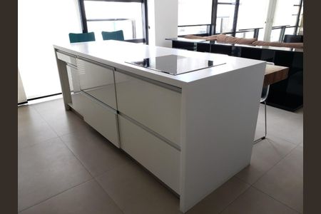 Apartamento à venda com 101m², 2 quartos e sem vaga