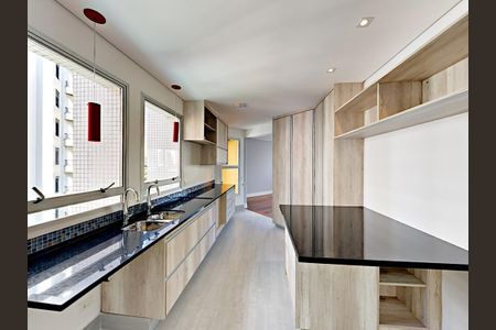 Apartamento à venda com 244m², 4 quartos e 3 vagas