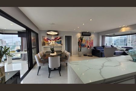 Apartamento à venda com 3 quartos, 145m² em Jardim das Acacias, São Paulo