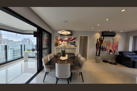 Apartamento à venda com 3 quartos, 145m² em Jardim das Acacias, São Paulo