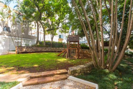 Apartamento à venda com 403m², 4 quartos e 4 vagas