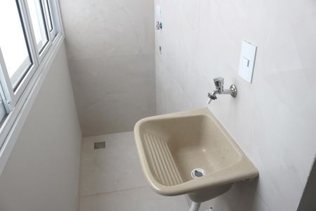 Casa à venda com 110m², 3 quartos e 2 vagasÁrea de Serviço