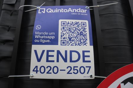Casa à venda com 110m², 3 quartos e 2 vagasPlaquinha