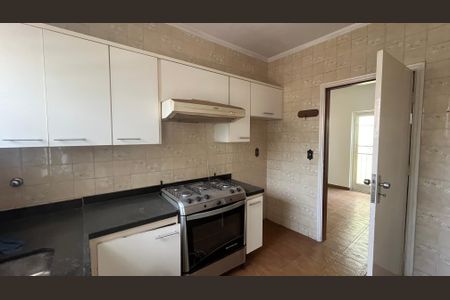 Casa à venda com 170m², 3 quartos e 3 vagas Casa à venda com 170m², 3 quartos e 3 vagasCozinha