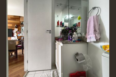 Apartamento à venda com 63m², 1 quarto e 1 vaga Apartamento à venda com 63m², 1 quarto e 1 vagaBanheiro