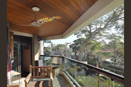 Apartamento à venda com 140m², 3 quartos e 2 vagas Apartamento à venda com 140m², 3 quartos e 2 vagasFoto 13