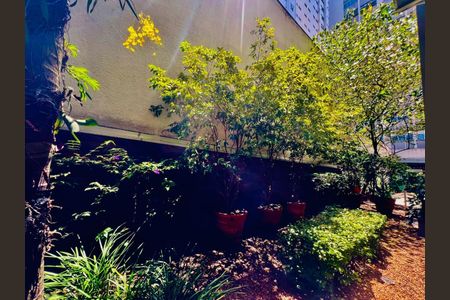 Apartamento à venda com 180m², 2 quartos e 2 vagas