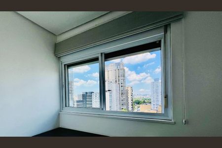 Apartamento à venda com 180m², 2 quartos e 2 vagas