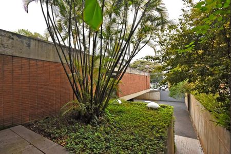 Casa à venda com 976m², 3 quartos e 6 vagas