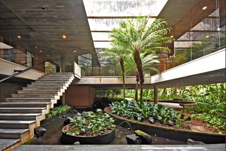 Casa à venda com 976m², 3 quartos e 6 vagas