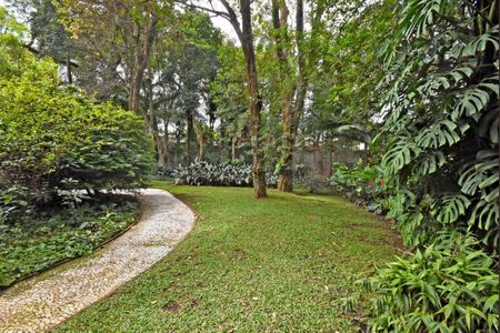 Casa à venda com 976m², 3 quartos e 6 vagas