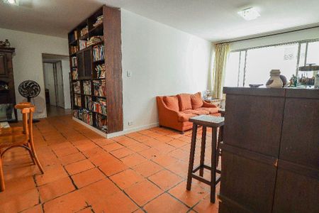 Apartamento à venda com 3 quartos, 122m² em Jardim Paulista, São Paulo