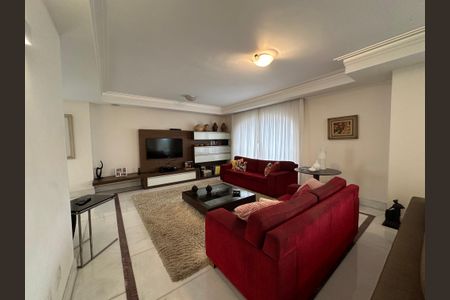Apartamento à venda com 300m², 4 quartos e 4 vagasSala
