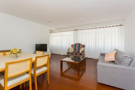 Apartamento à venda com 3 quartos, 135m² em Cerqueira César, São Paulo