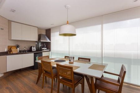 Apartamento à venda com 222m², 4 quartos e 4 vagas