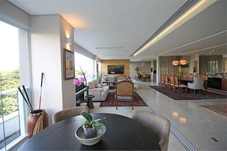 Apartamento à venda com 3 quartos, 354m² em Pinheiros, São Paulo