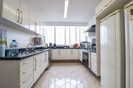 Apartamento à venda com 685m², 3 quartos e 5 vagas