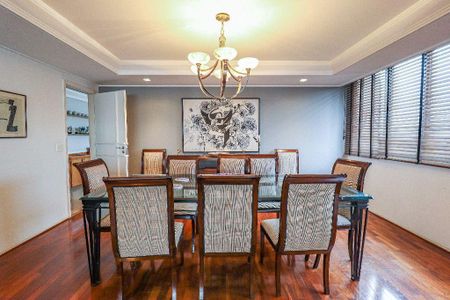 Apartamento à venda com 685m², 3 quartos e 5 vagas