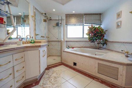 Apartamento à venda com 685m², 3 quartos e 5 vagas