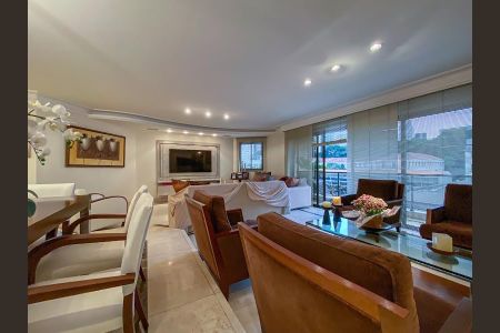 Apartamento à venda com 4 quartos, 225m² em Cerqueira César, São Paulo