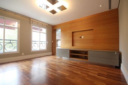 Apartamento à venda com 3 quartos, 347m² em Higienópolis, São Paulo