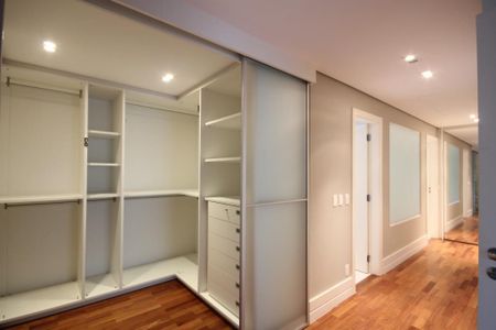 Apartamento à venda com 3 quartos, 347m² em Higienópolis, São Paulo