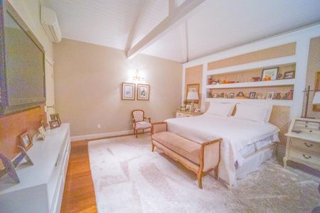 Casa à venda com 318m², 3 quartos e 4 vagas