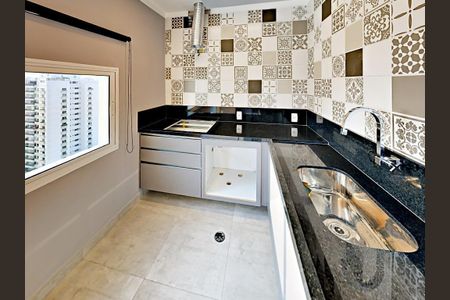 Apartamento à venda com 2 quartos, 182m² em Indianópolis, São Paulo
