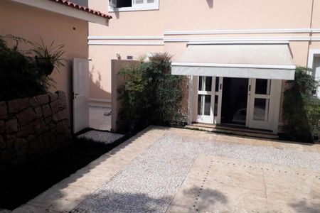 Casa à venda com 350m², 4 quartos e 3 vagas