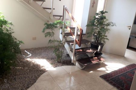 Casa à venda com 350m², 4 quartos e 3 vagas