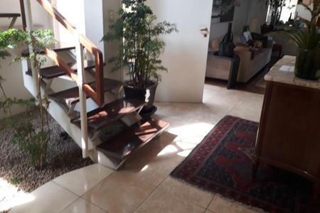 Casa à venda com 350m², 4 quartos e 3 vagas