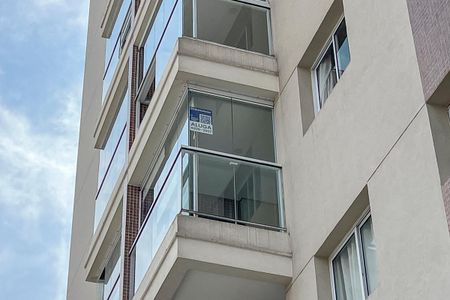 Studio para alugar com 33m², 1 quarto e 1 vagaFachada + plaquinha