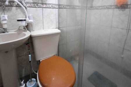 Casa à venda com 312m², 6 quartos e 6 vagas Casa à venda com 312m², 6 quartos e 6 vagasBanheiro da Suite