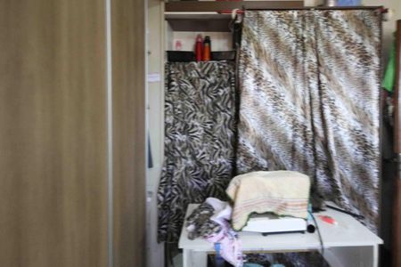 Casa à venda com 312m², 6 quartos e 6 vagas Casa à venda com 312m², 6 quartos e 6 vagasQuarto