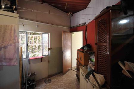 Casa à venda com 312m², 6 quartos e 6 vagas Casa à venda com 312m², 6 quartos e 6 vagasÁrea de Serviço