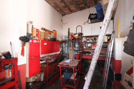 Casa à venda com 312m², 6 quartos e 6 vagas Casa à venda com 312m², 6 quartos e 6 vagasSalão