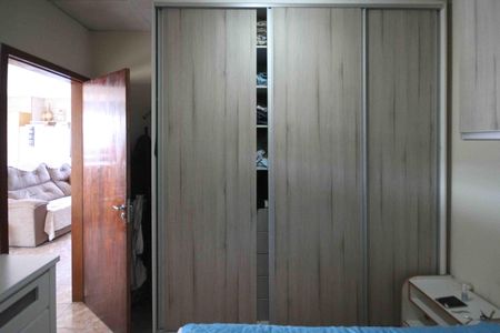 Casa à venda com 312m², 6 quartos e 6 vagas Casa à venda com 312m², 6 quartos e 6 vagasSuite