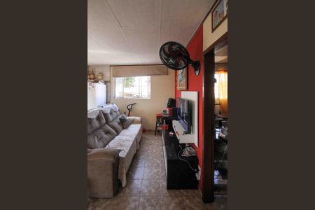 Casa à venda com 312m², 6 quartos e 6 vagas Casa à venda com 312m², 6 quartos e 6 vagasSala