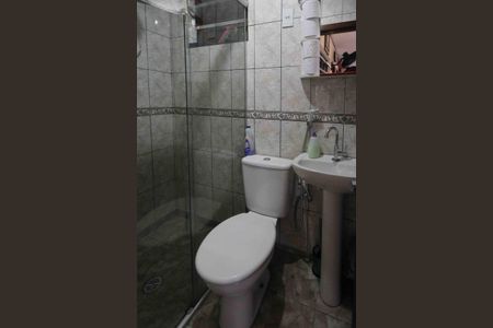 Casa à venda com 312m², 6 quartos e 6 vagas Casa à venda com 312m², 6 quartos e 6 vagasBanheiro