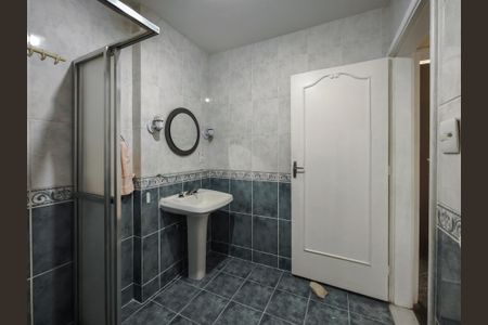 Apartamento à venda com 60m², 2 quartos e sem vagaBanheiro Social