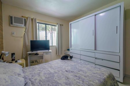 Casa de condomínio à venda com 150m², 2 quartos e 2 vagas Casa de condomínio à venda com 150m², 2 quartos e 2 vagasSuíte