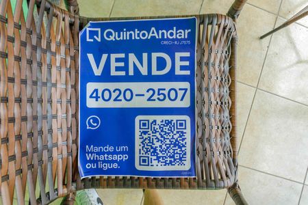 Casa de condomínio à venda com 150m², 2 quartos e 2 vagas Casa de condomínio à venda com 150m², 2 quartos e 2 vagasPlaquinha