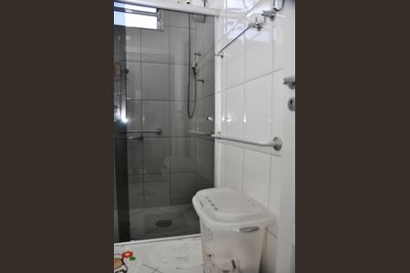 Casa à venda com 236m², 2 quartos e 4 vagas Casa à venda com 236m², 2 quartos e 4 vagasBanheiro